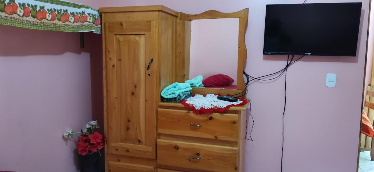 Cabinas Mitchaelle'S Puerto Viejo de Talamanca Екстер'єр фото