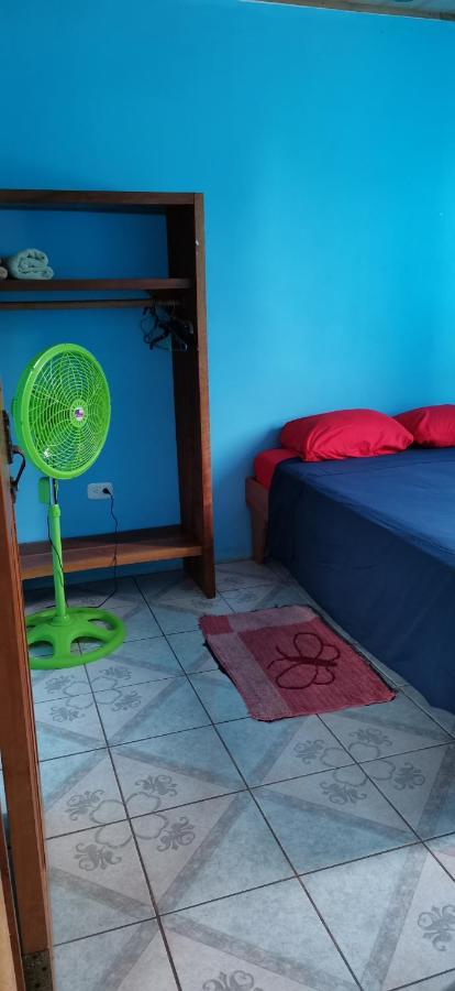 Cabinas Mitchaelle'S Puerto Viejo de Talamanca Екстер'єр фото