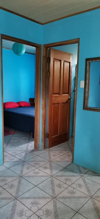 Cabinas Mitchaelle'S Puerto Viejo de Talamanca Екстер'єр фото