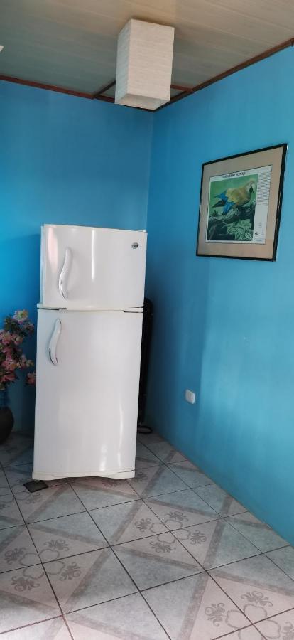 Cabinas Mitchaelle'S Puerto Viejo de Talamanca Екстер'єр фото