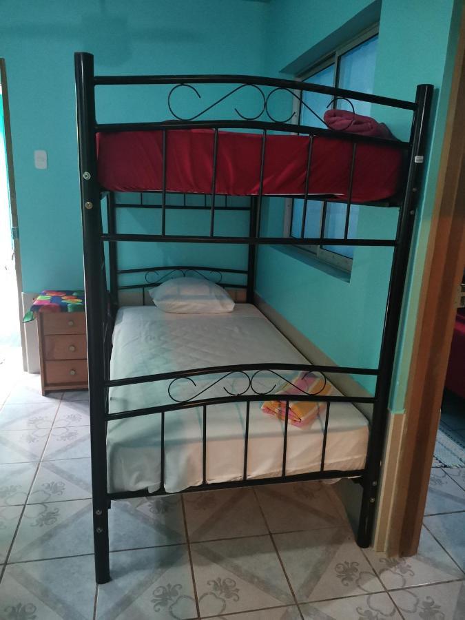 Cabinas Mitchaelle'S Puerto Viejo de Talamanca Екстер'єр фото