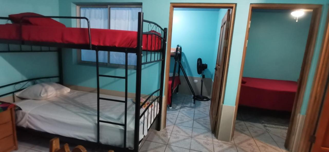 Cabinas Mitchaelle'S Puerto Viejo de Talamanca Екстер'єр фото